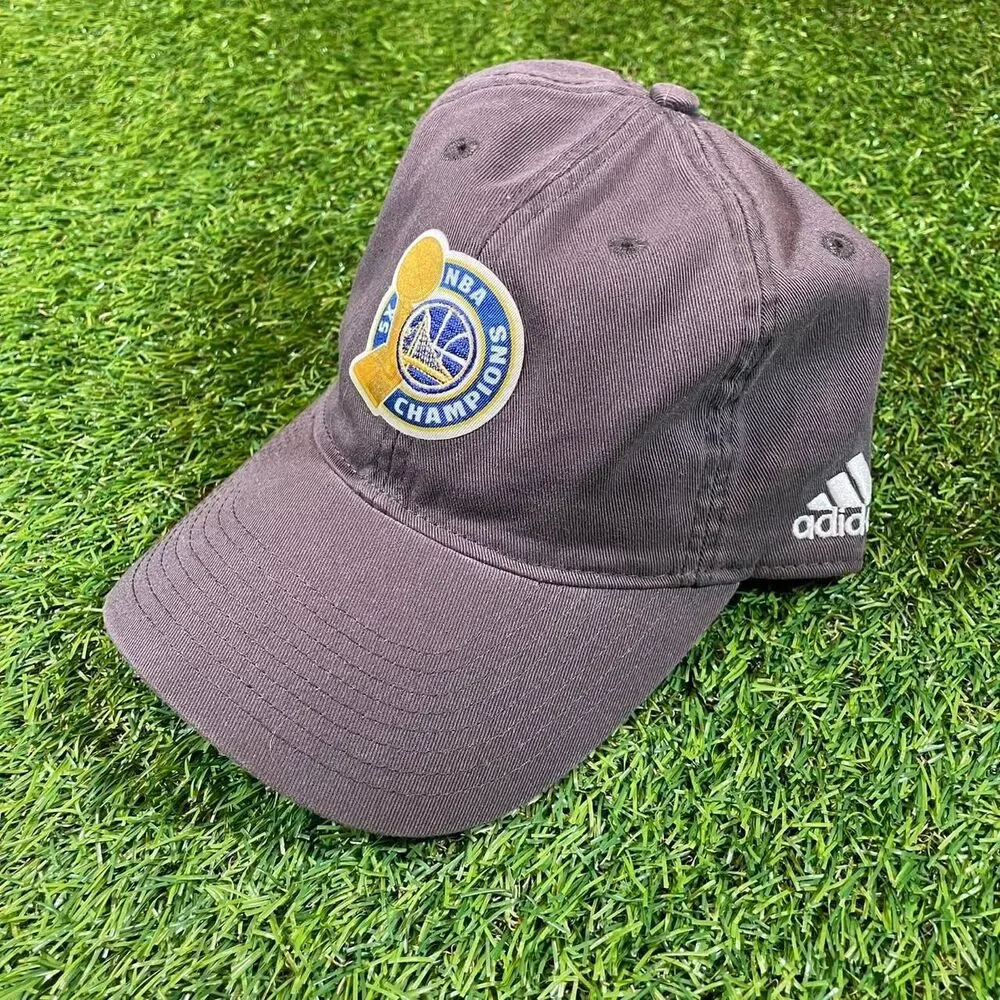 Adidas Golden State Warriors 5x NBA Champions 2017 gray cap